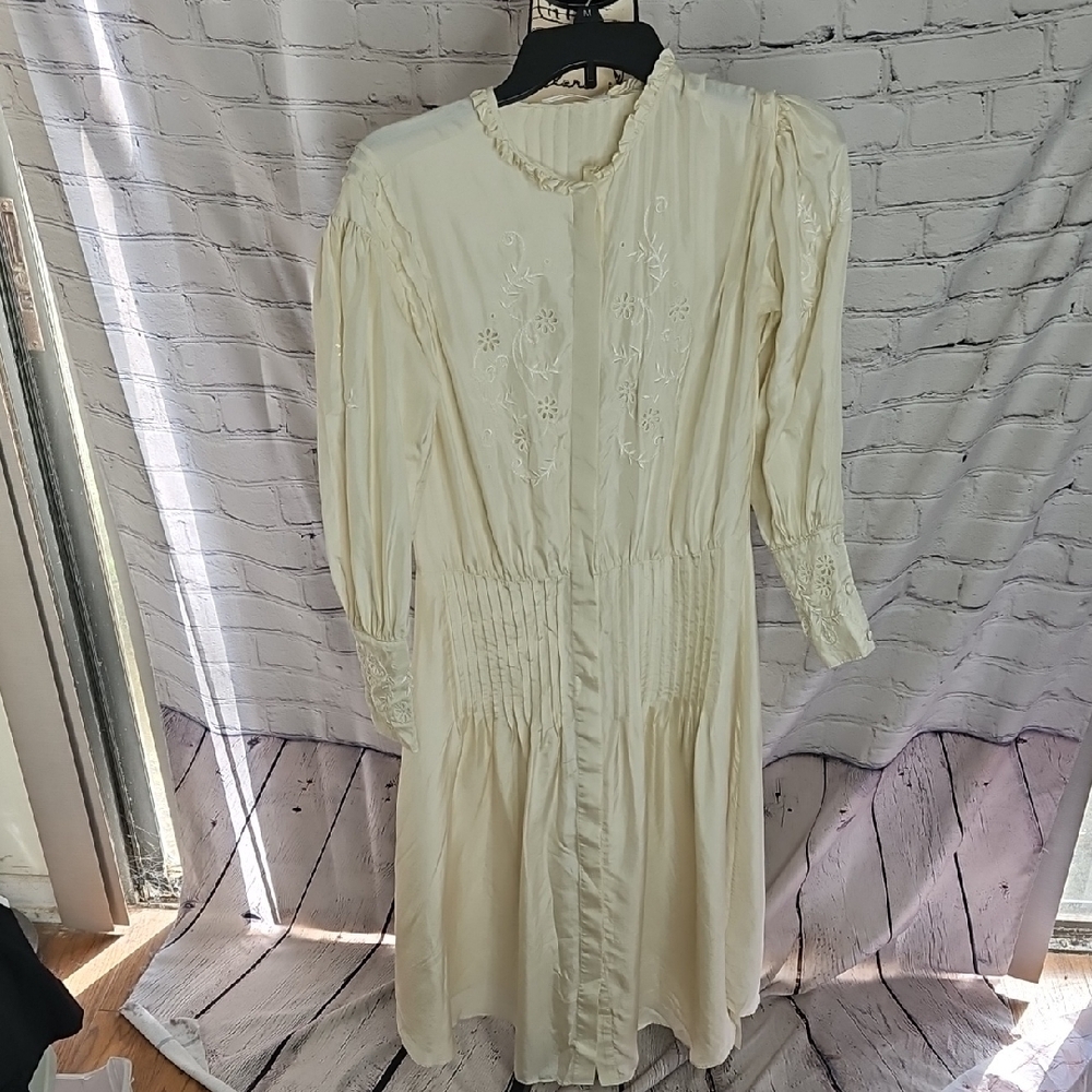 Vintage-Inspired Victorian Style Cream Embroidered Designer Sample Women’s Dress